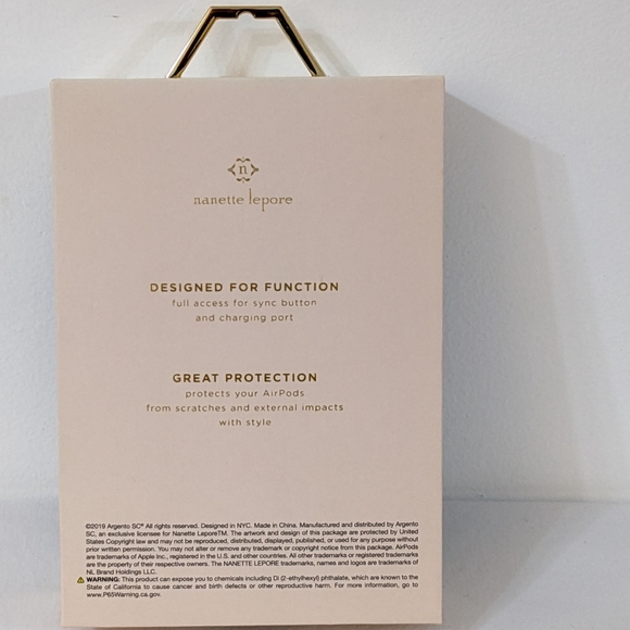 NEW Nanette Lepore Black Glitter AirPods Case Compatible With 1st & 2nd Gen - Picture 3 of 3